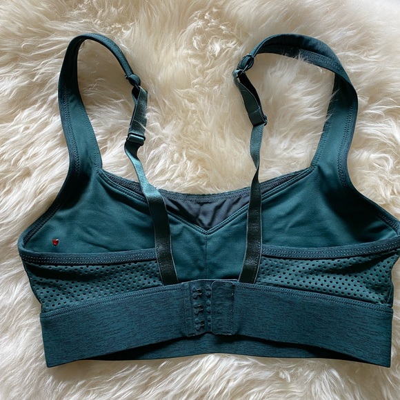 Lorna Jane Compress & Compact Sports Bra - Picture 2 of 3